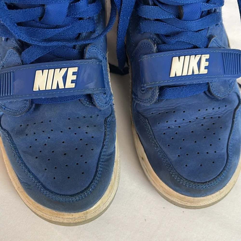 Nike Air Jordan Legacy 312 Pistons mid sneakers unisex